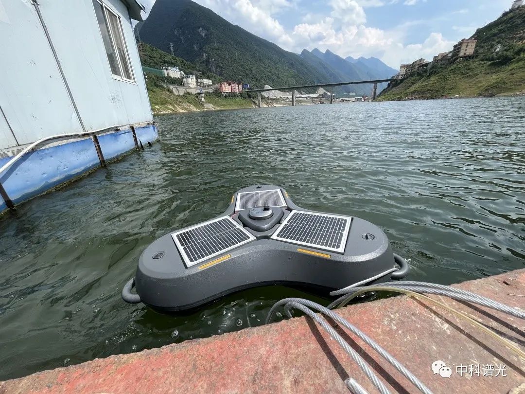 浮标水质光谱仪部署